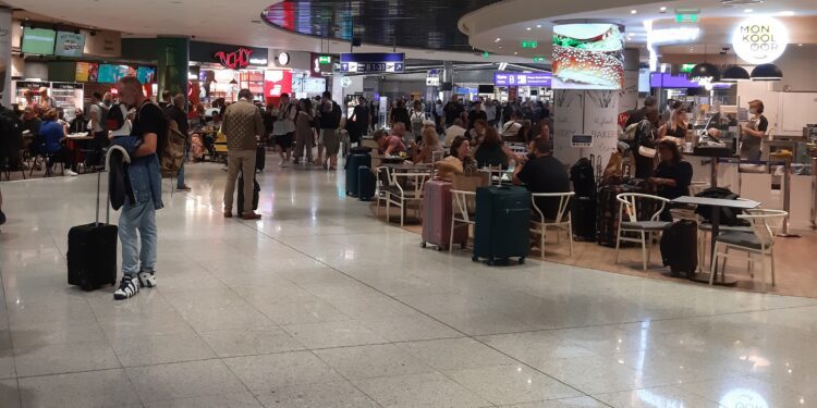 Athens International Airport In Greece, Eleftherios Venizelos