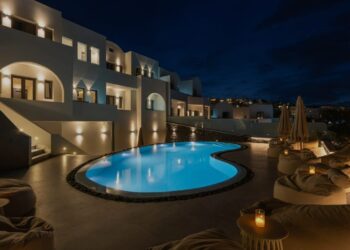 Kudos Suites Firostefani